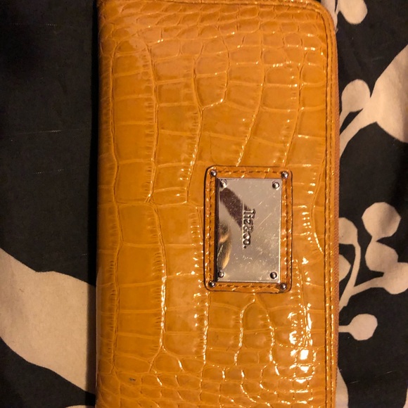 Wallet - Picture 2 of 3